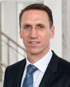 Dr. Ralph Dittmann
